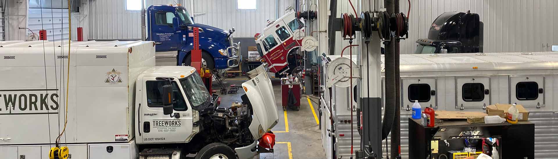 exit-16-fleet-repair-coopersville-mi-truck-repair-and-service_slide3